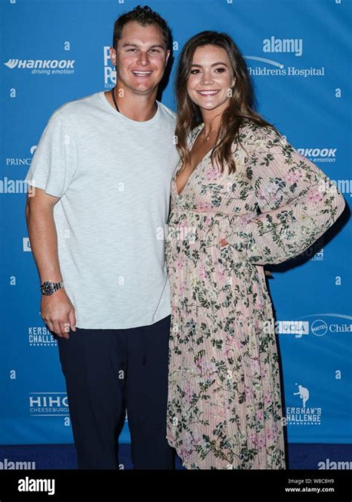 Joc Pederson Wife: Meet Kelsey Williams