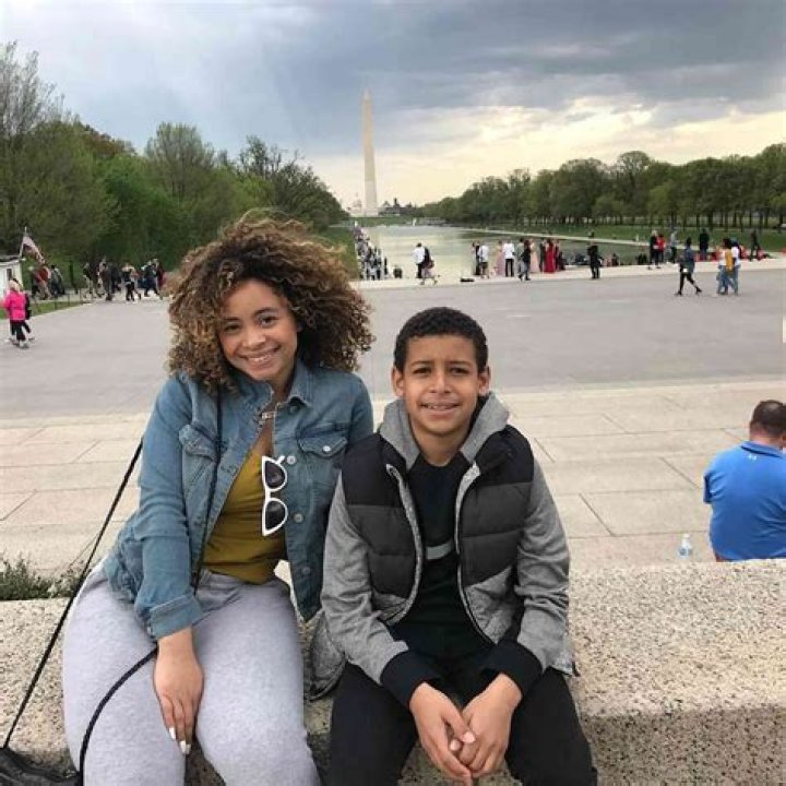 Joey Meneses siblings? Does Joey Meneses have siblings?
