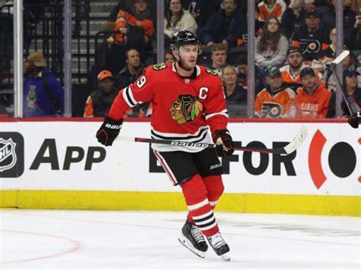 Jonathan Toews Net Worth: How much is Jonathan Toews worth?