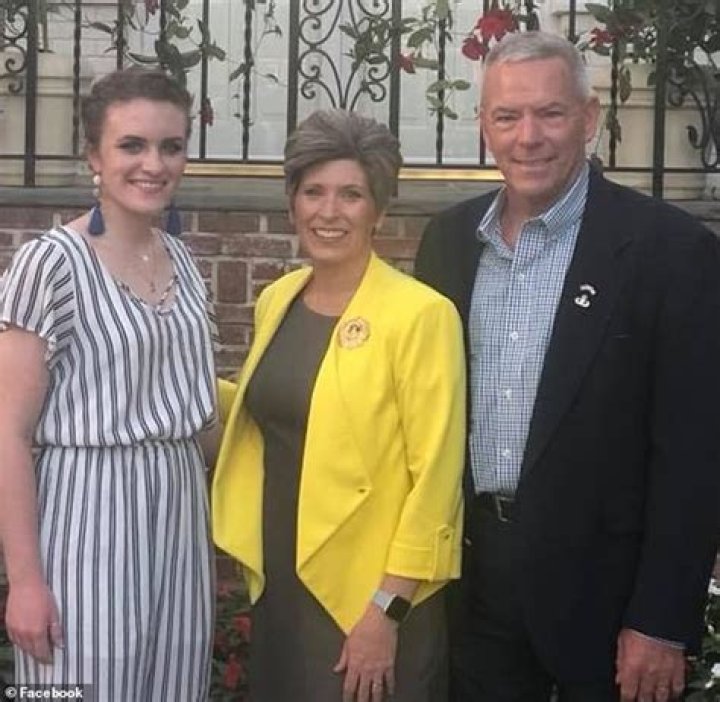 Joni Ernst Husband: Who Is Joni Ernst’s Husband?