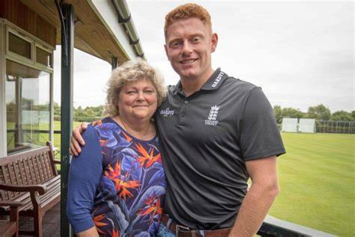 Jonny Bairstow Parents: Meet David and Janet