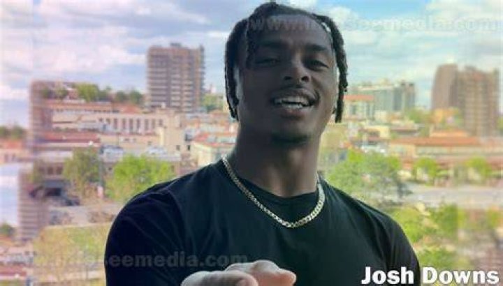 Josh Downs Bio, Age, Height, Parents, Girlfriend, Net Worth