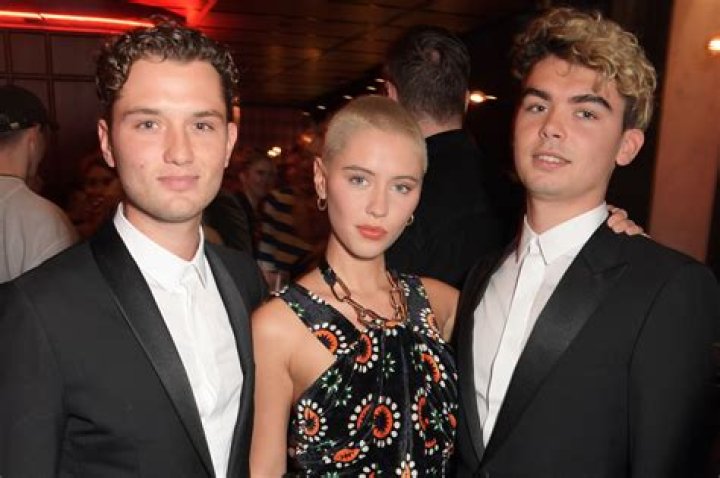 Jude Law Children: Meet Iris, Raff, Ada, Rudy, Sophia