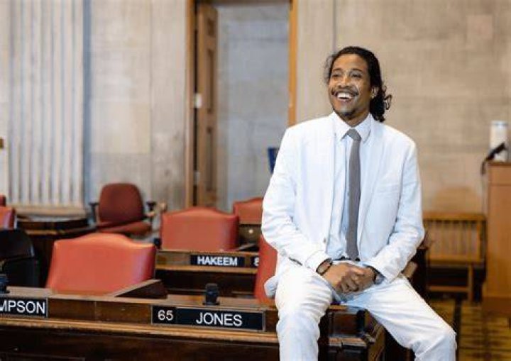 Justin Jones Bio, Age, Parents, Wife, Children, Net Worth