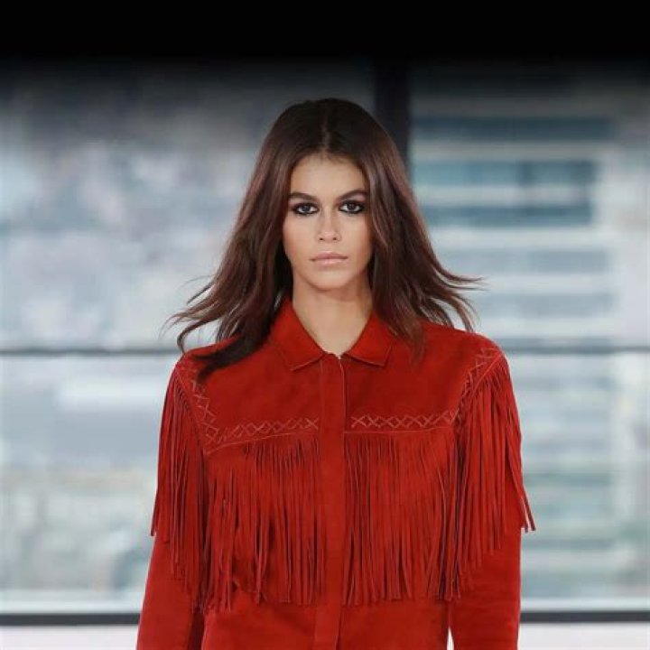 Kaia Gerber Bio, Age, Career, Net Worth, Relationships & More