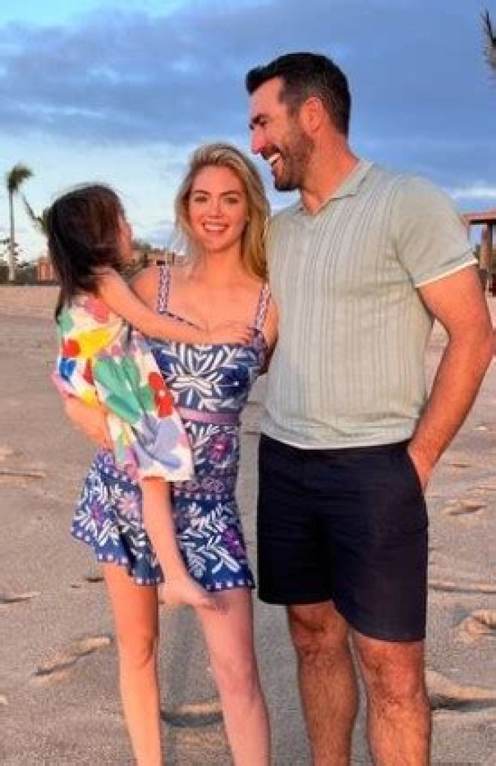 Kate Upton: Bio, Age, Family, Children, Net Worth
