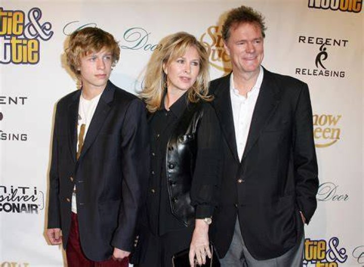 Kathy Hilton’s Net Worth, Age, Height, Weight, Husband, Kids, Bio-Wiki