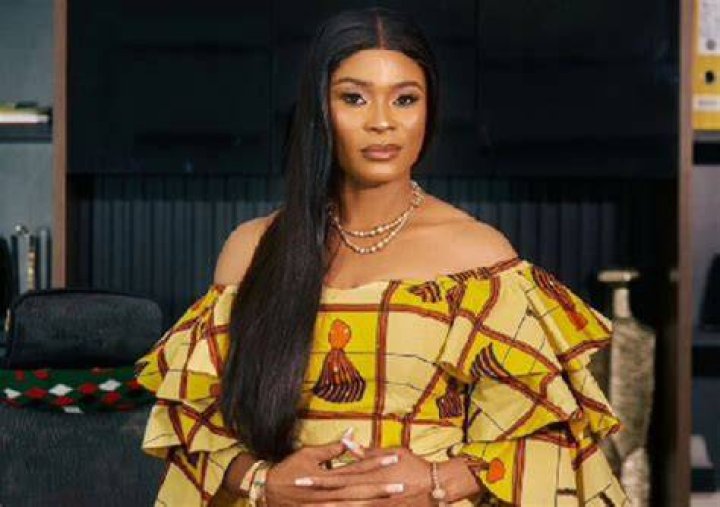 Keche Andrew Wife Turns Deaf Ears To Husbands Allegations Says He’s Angel On Earth