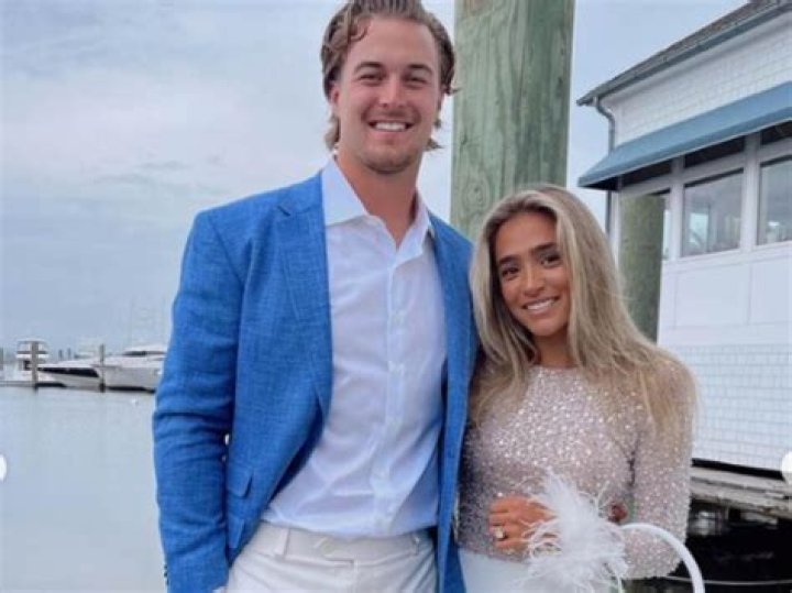 Kenny Pickett Wife: Is Kenny Pickett Married?