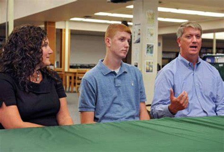 Kevin Huerter’s Parent: Meet Tom Huerter And Erin Huerter