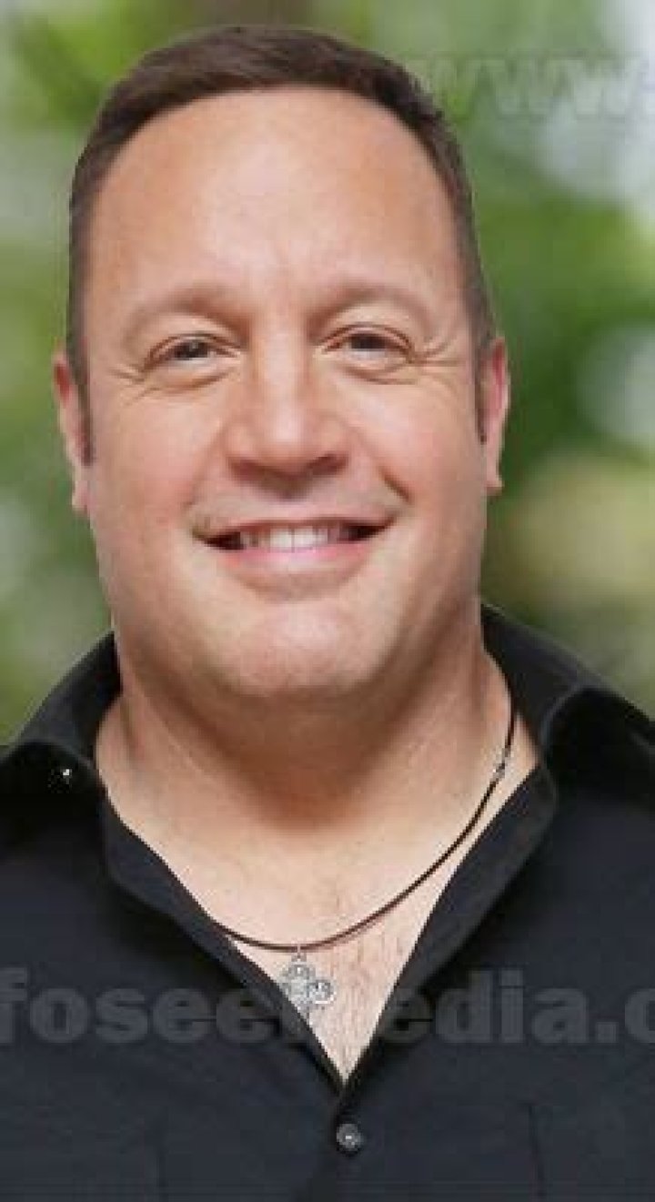 Kevin James Bio, Age, Career, Net Worth, Family & More