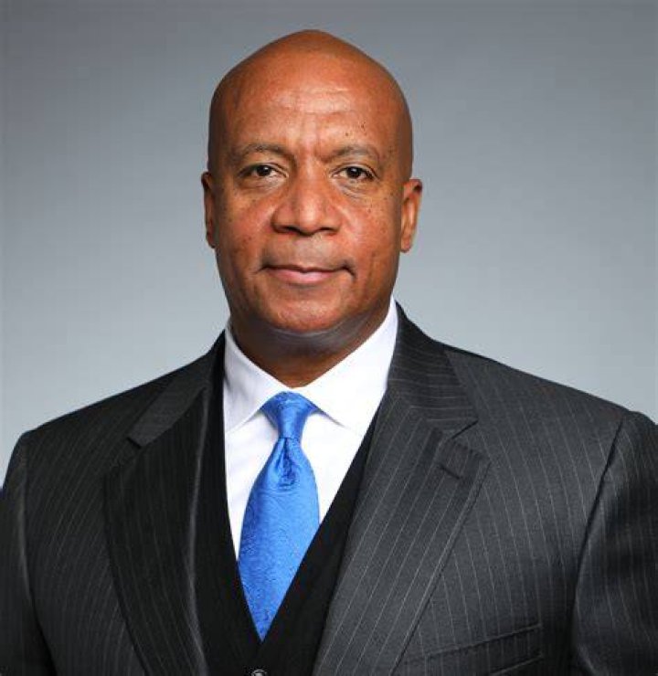 Kevin Warren Bio, Age, Career, Net Worth, Family