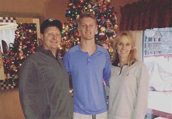 Kyle Connor Parents: Meet Joe and Kathy Connor