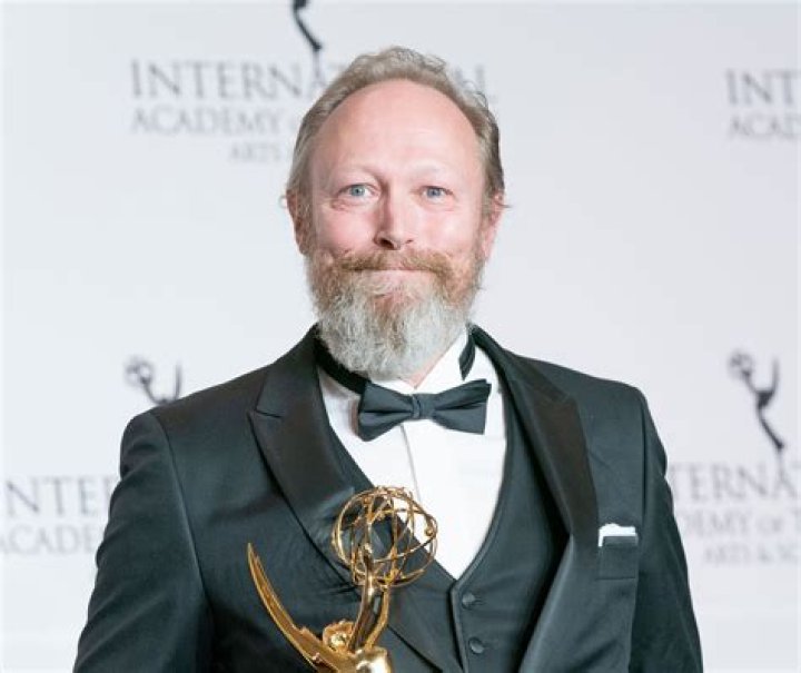 Lars Mikkelsen Age, Height, Weight