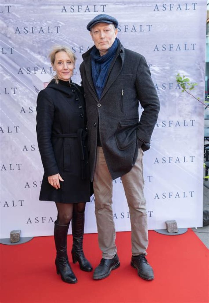 Lars Mikkelsen Wife: Meet Anette Støvelbæk