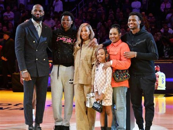 LeBron James Parents: Meet Gloria Marie James and Anthony McClelland