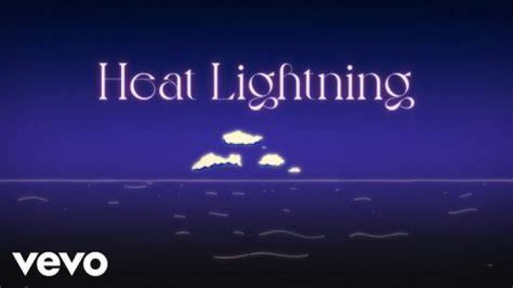 LYRICS: Mitski – Heat Lightning