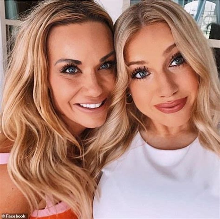 Madi Brooks aka @madibrooks567 TikTok – Meet The Swinging Wife On Instagram