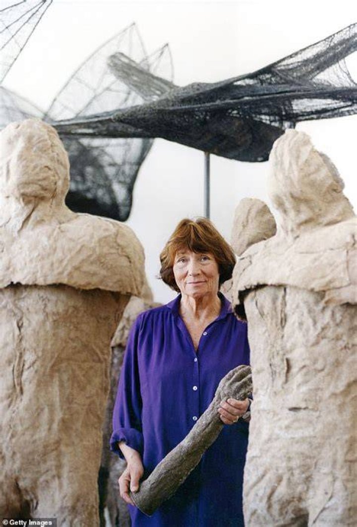 Magdalena Abakanowicz Death: When Did Magdalena Abakanowicz Die?
