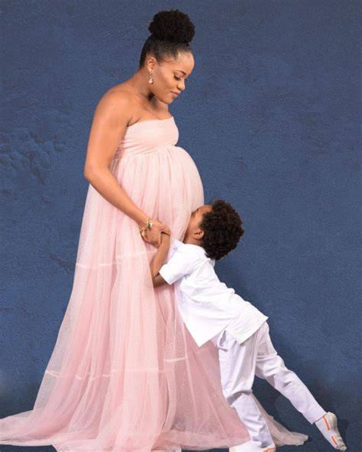 Maje Ayida's Son's Mother, Anita Solomon Loved-up With Her Daughter, Ariana (PHOTOS)