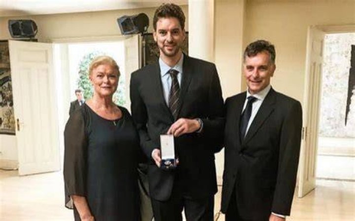 Marc Gasol’s Parents: Meet Agustí Gasol and Marisa Sáez