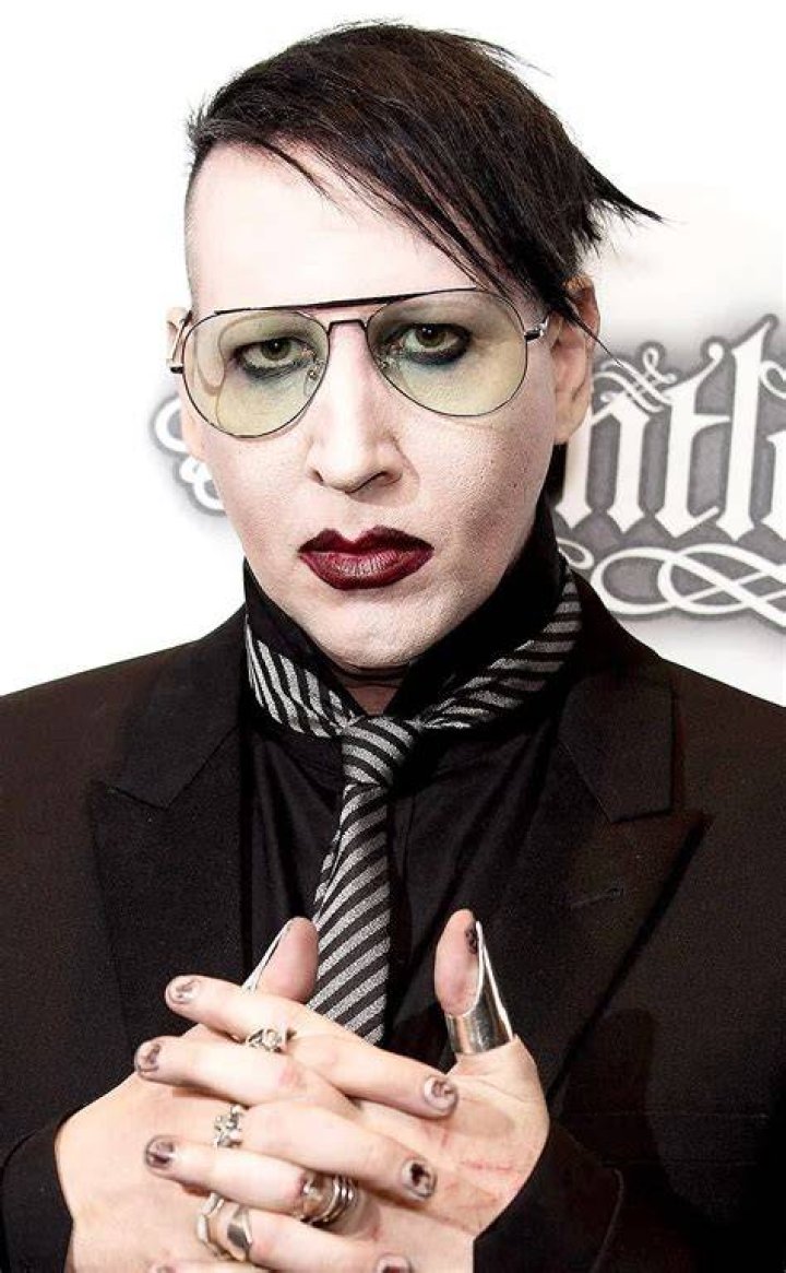 Marilyn Manson Bio, Age, Career, Net Worth, Family