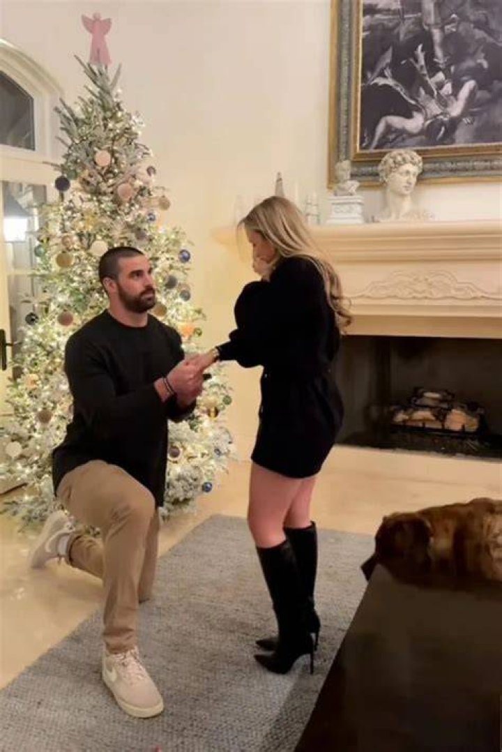 Mark Andrews Girlfriend: Who Is Mark Andrews Dating?