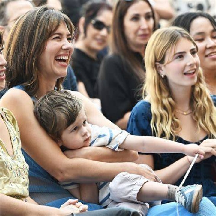 Mary Elizabeth Winstead Son: Who Is Laurie?