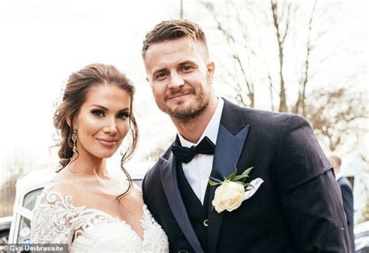Maura Higgins Husband: Is Maura Higgins Married?