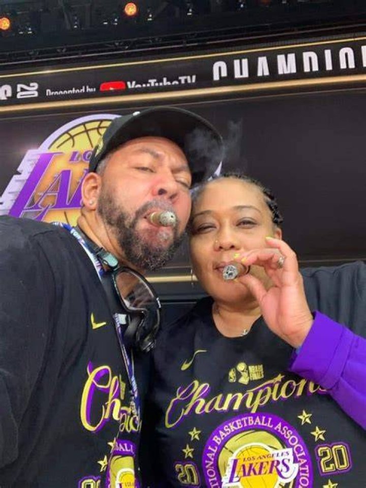 Meet Erainer And Anthony Davis Sr.