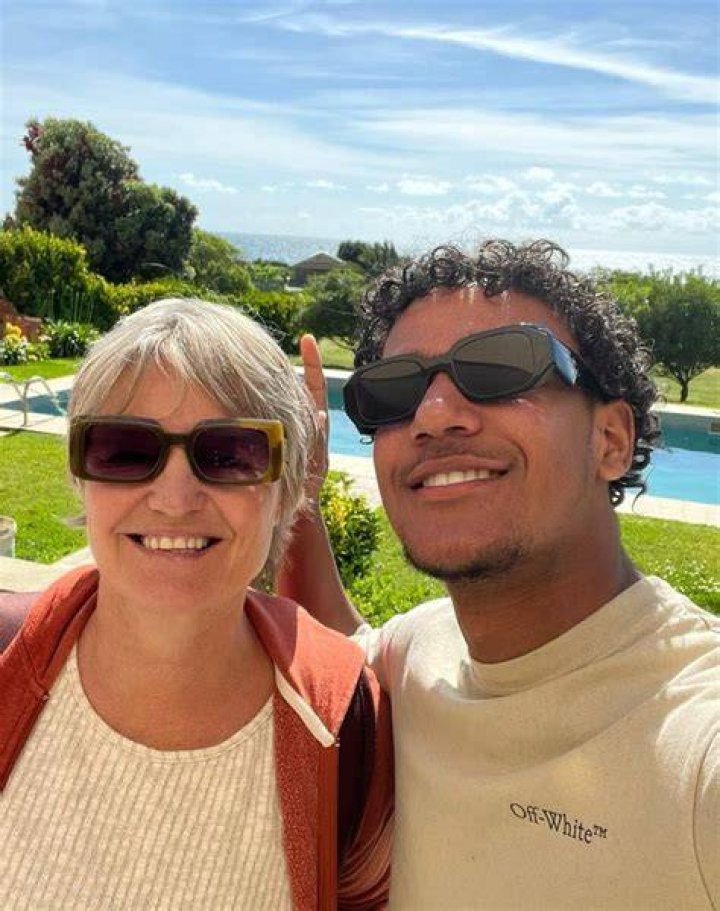 Meet Gunnes Turid And Abdou Bobb