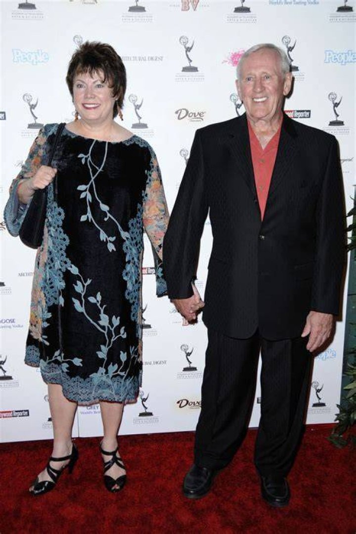 Meet Heather Summerhayes wife of Len Cariou