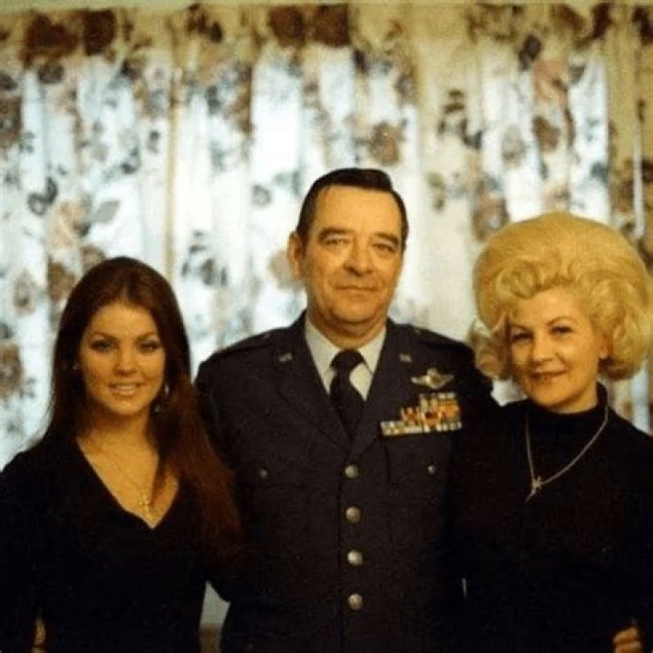 Meet James Wagner and Lillian Iversen