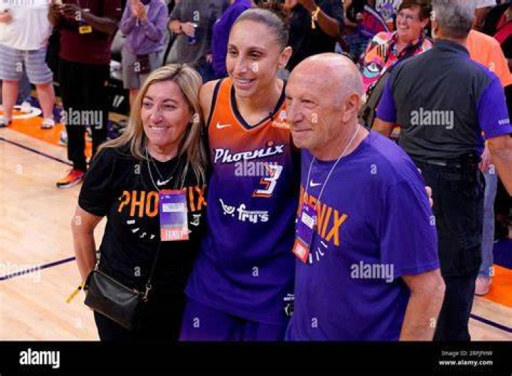 Meet Liliana And Mario Taurasi