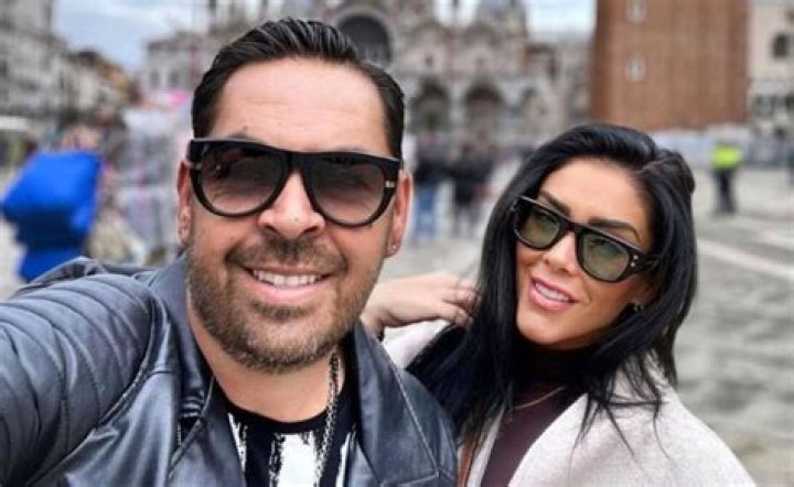Meet Marichelo And Enrique Puente