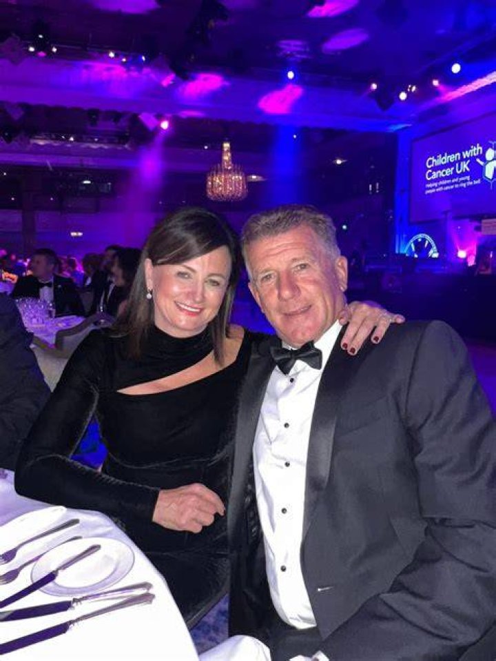 Meet Stuart And Barbara Cash