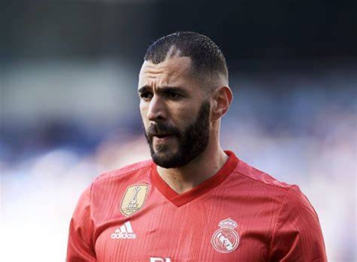 Meet Wahida Djebbara And Hafid Benzema