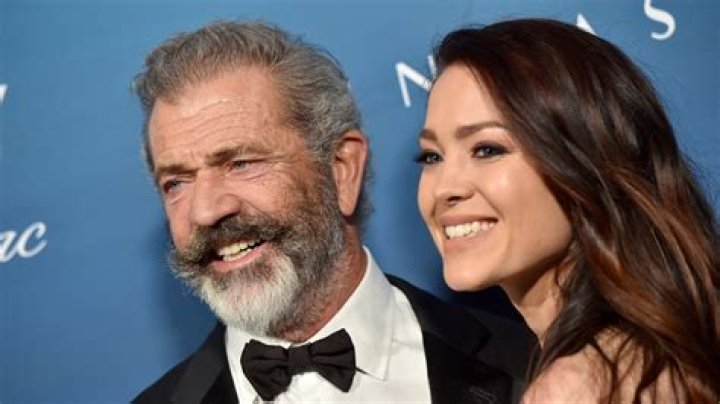 Mel Gibson Wife: Who Is Mel Gibson Wife?