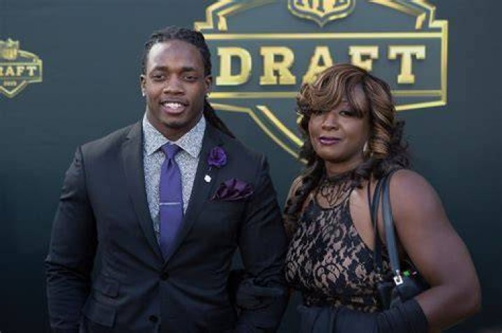 Melvin Gordon Parents: Meet Melvin Gordon Sr. And Carmen Gordon