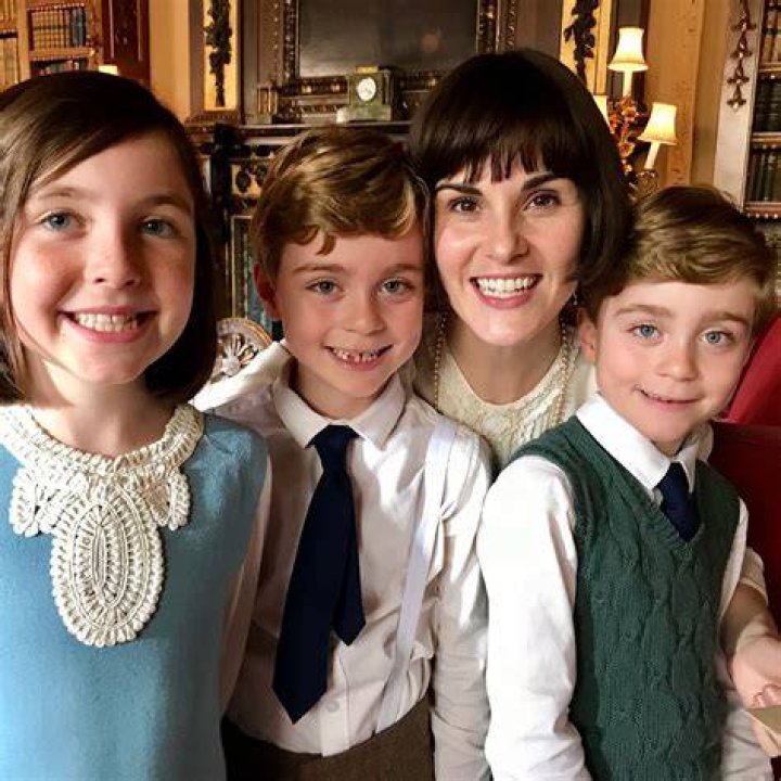 Michelle Dockery Bio, Parents, Husband, Children, Siblings, Net Worth