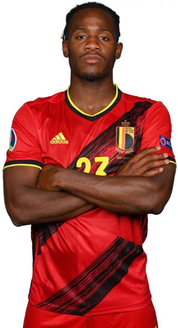 Michy Batshuayi Bio, Age, Parents, Girlfriend, Net worth
