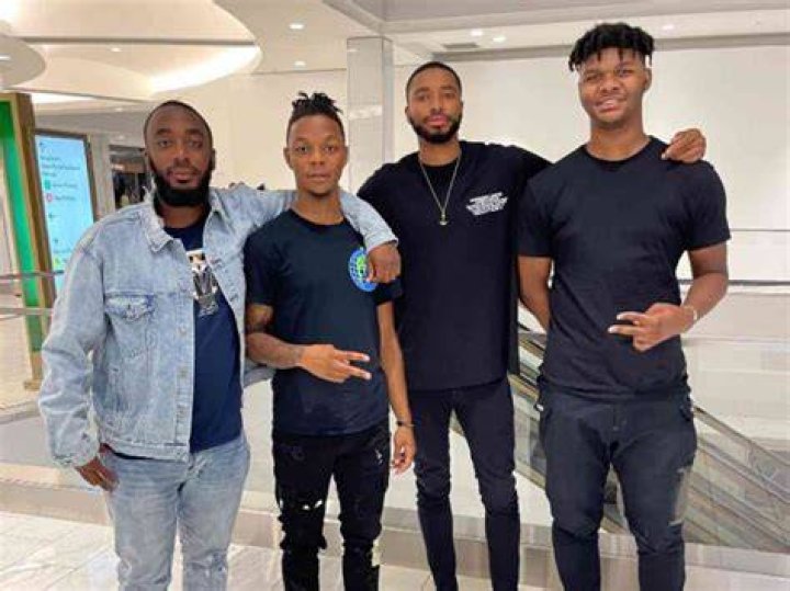 Mikal Bridges Siblings: Meet His 3 Siblings