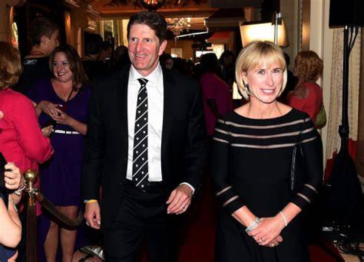 Mike Babcock Wife: Is Mike Babcock Married?