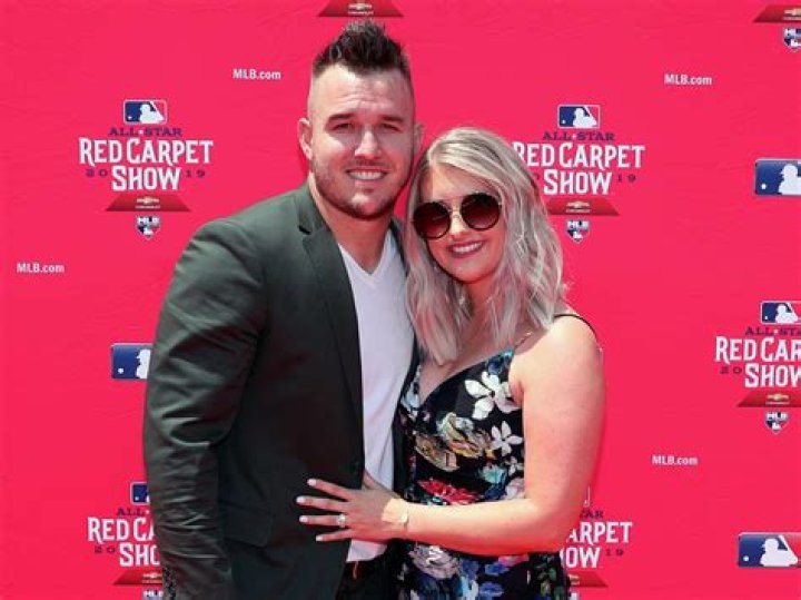 Mike Trout Wife: Meet Jessica Cox