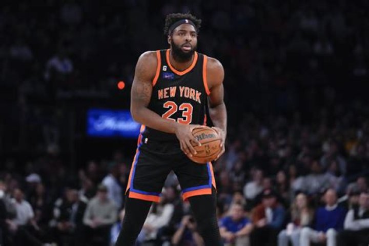 Mitchell Robinson Bio, Age, Height, Weight, Girlfriend, Parents, Children, Net Worth