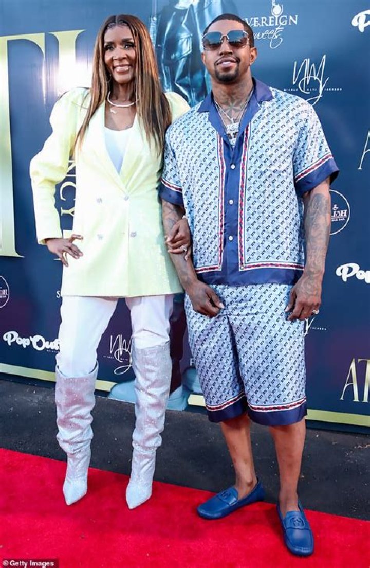 Momma Dee Son: Who Is Darryl Richardson Jr?