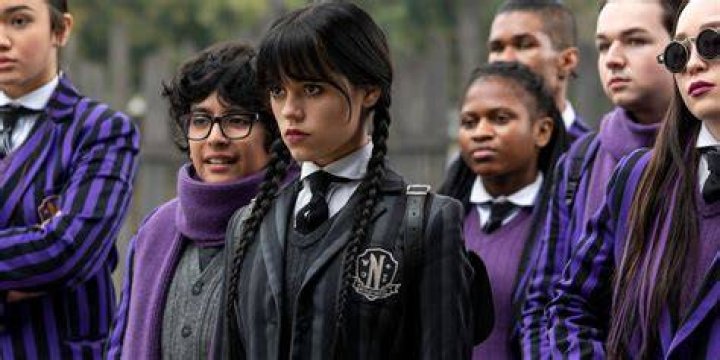 Netflix Hit Wednesday Is Beating All Streaming Records 