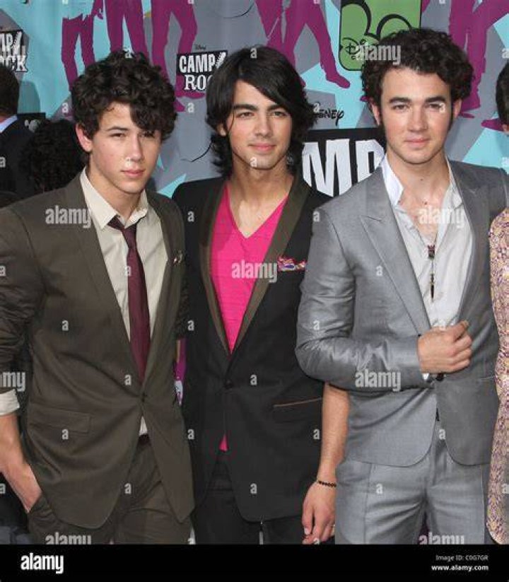 Nick Jonas Siblings: Meet Frankie, Joe And Kevin
