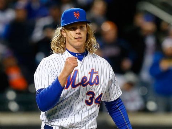 Noah Syndergaard Height: How Tall Is Noah Syndergaard?