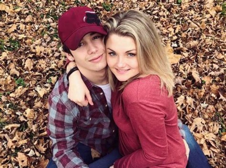 Noah Thompson Girlfriend: Is Noah Thompson Dating?